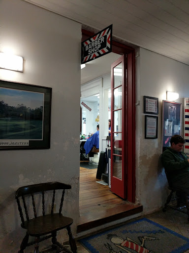 Barber Shop «Broad Street Barber Shop», reviews and photos, 102 Broad St # A, Charleston, SC 29401, USA