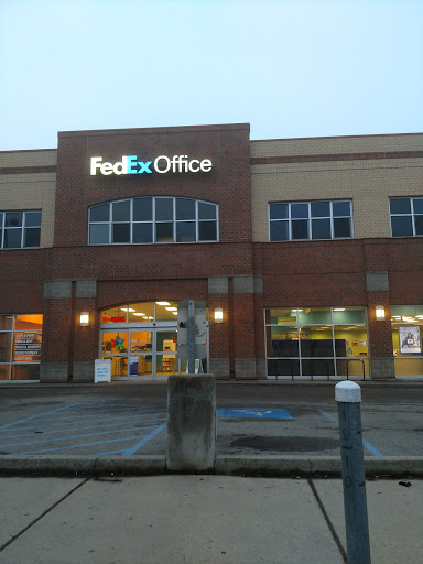 Print Shop «FedEx Office Print & Ship Center», reviews and photos, 259 W Spokane Falls Blvd, Spokane, WA 99201, USA