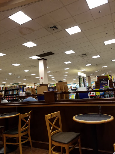 Book Store «Barnes & Noble», reviews and photos, 1716 Towne Centre Way, Mt Pleasant, SC 29464, USA