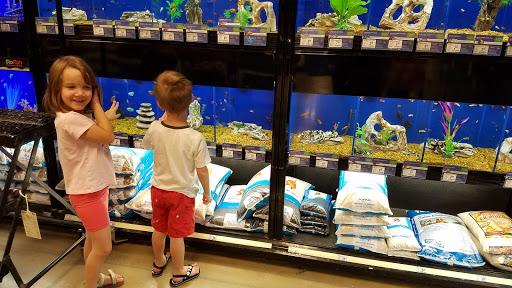 Pet Supply Store «PetSmart», reviews and photos, 26680 Centerview Dr, Millsboro, DE 19966, USA