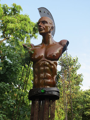EmmA sculpteur à Quers