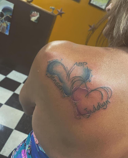 Explore no pain no gain tattoo ideas, creative tattoo ideas in Stevens Point, available at Black Rabbit Tattooing