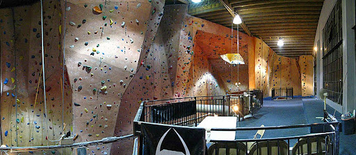 Gym «Hangar 18 Indoor Climbing Gym - Upland», reviews and photos, 256 E Stowell St, Upland, CA 91786, USA