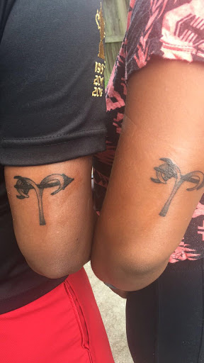 Tattoo Shop «Trilogy Tattoo Co», reviews and photos, 701 Lynnhaven Pkwy, Virginia Beach, VA 23452, USA