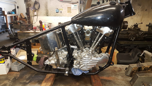 Motorcycle Repair Shop «Moreland Choppers», reviews and photos, 369 Hwy 101, Solana Beach, CA 92075, USA