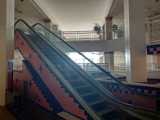 Shopping Mall «Oceanwalk Mall», reviews and photos, 101 N Ocean Dr, Hollywood, FL 33019, USA