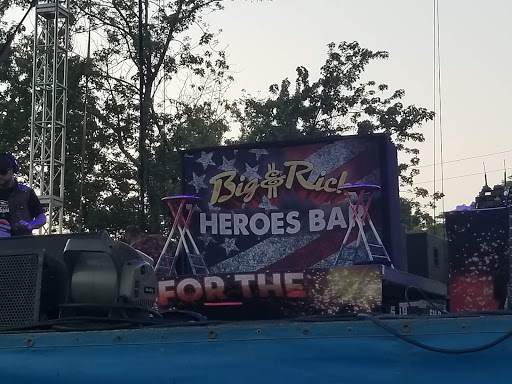 Country Club «Warwick Hills Golf & Country», reviews and photos, 9057 S Saginaw St, Grand Blanc, MI 48439, USA