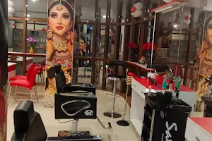 Sapna's Beauty salon and makeup Studio image