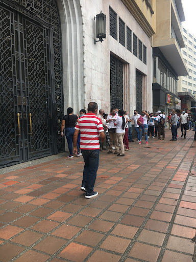 Banco de Bogota Plaza de Caycedo