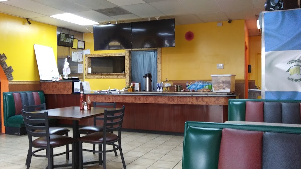 La Casa Del Chapin Mexican Restaurant 38118