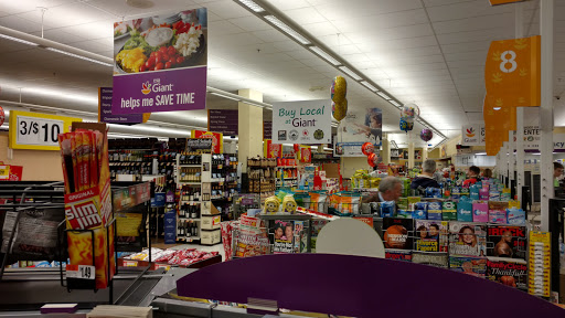 Grocery Store «Giant Food», reviews and photos, 2501 9th Rd S, Arlington, VA 22204, USA