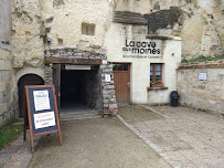 La Cave Aux Moines Sarl du Restaurant français Restaurant Les pieds bleus à Gennes-Val-de-Loire - n°14