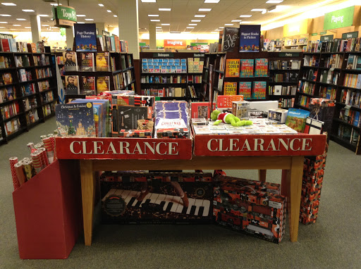 Book Store «Barnes & Noble», reviews and photos, 270 Buckland Hills Dr #1024, Manchester, CT 06040, USA