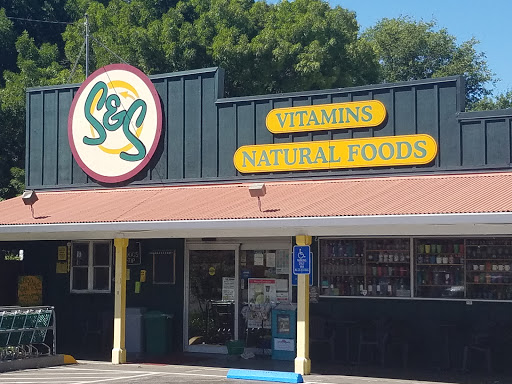 Natural Foods Store «S&S Organic Produce and Natural Foods», reviews and photos, 1924 Mangrove Ave, Chico, CA 95926, USA