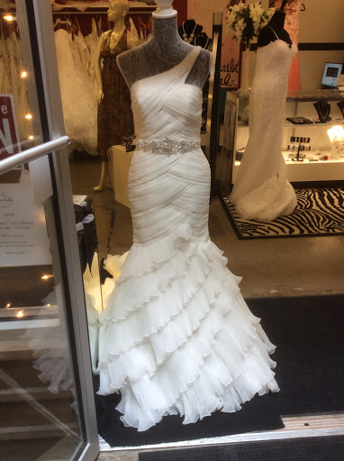 Bridal Shop «Scarlet Bridal Boutique», reviews and photos, 274 Goodman St N b135, Rochester, NY 14607, USA