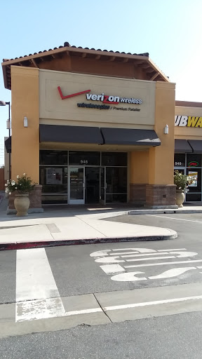 Cell Phone Store «Verizon Authorized Retailer - Wireless Plus Duarte», reviews and photos, 946 Hamilton Rd, Duarte, CA 91010, USA