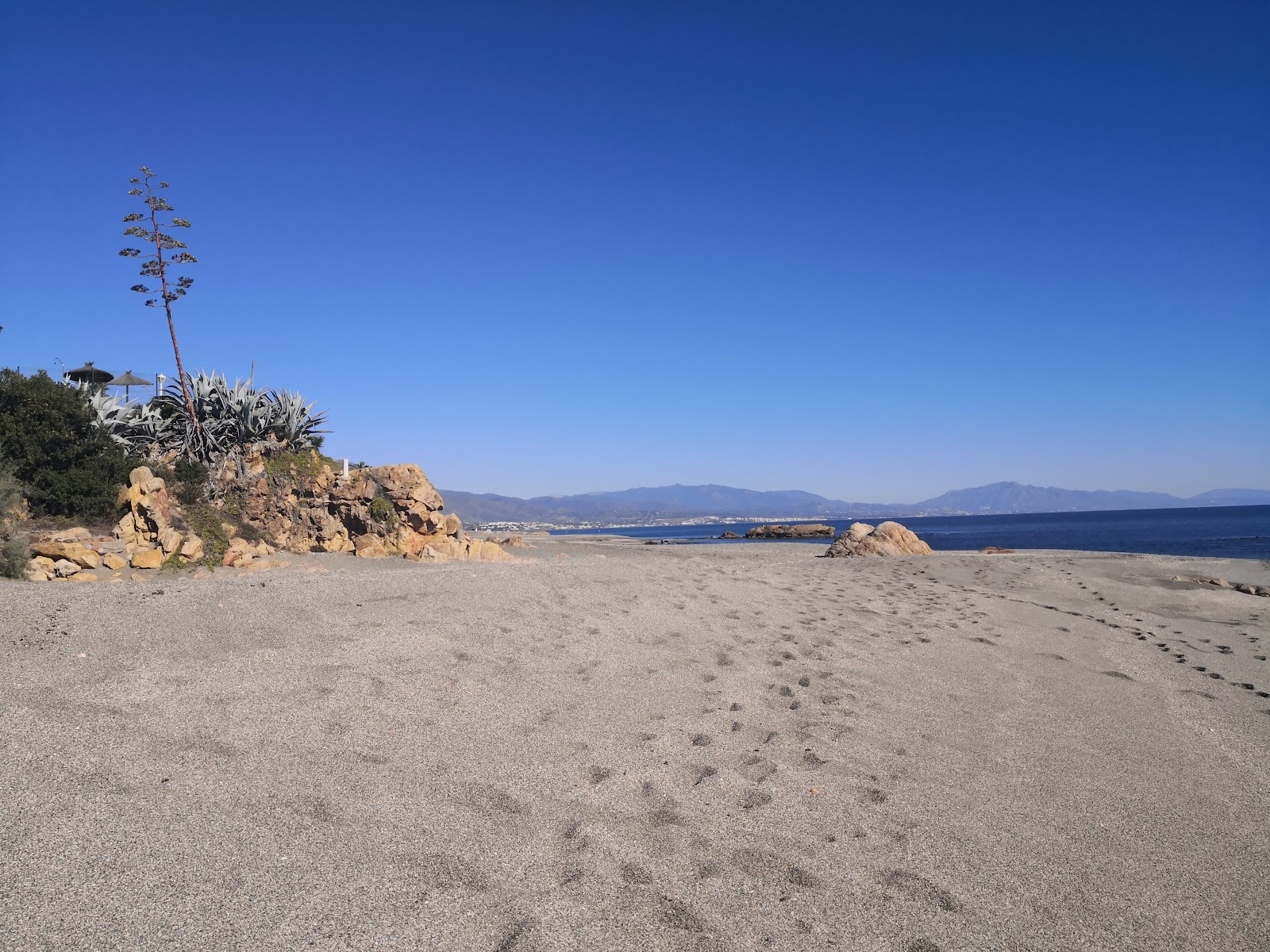 Photo de Playa Aldea - recommandé pour les voyageurs en famille avec des enfants