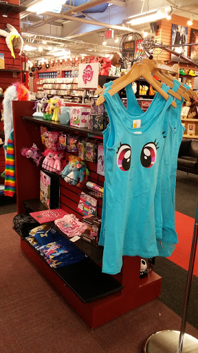 Music Store «Newbury Comics», reviews and photos, 859 Boston Providence Hwy, Norwood, MA 02062, USA