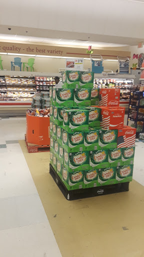 Grocery Store «Stop & Shop», reviews and photos, 460 Blue Hill Avenue, Boston, MA 02121, USA