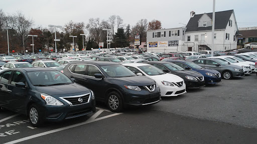 Car Dealer «Colonial Nissan Inc», reviews and photos, 117 Bustleton Pike, Feasterville-Trevose, PA 19053, USA