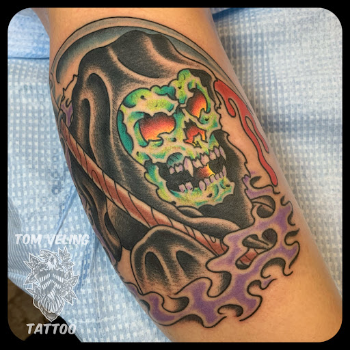 Explore sunflower tattoo idea, creative tattoo ideas in Orwigsburg, available at Small World Tattoo