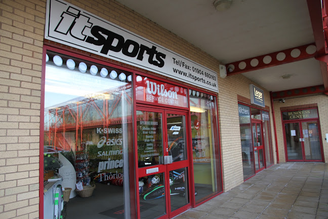 IT Sports The Racquet Specialists - Sporting goods store