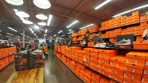 Sporting Goods Store «Nike Factory Store», reviews and photos, 3202 Livermore Outlets Dr, Livermore, CA 94551, USA