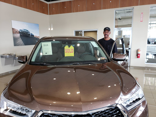 Car Dealer «Vinart Dealerships», reviews and photos, 675 State Ave, Emmaus, PA 18049, USA