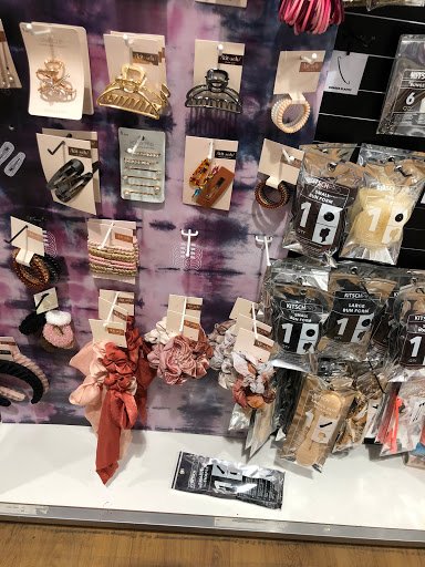 Hair Salon «Ulta Beauty», reviews and photos, 2005 Burr Ln, Lake Grove, NY 11755, USA