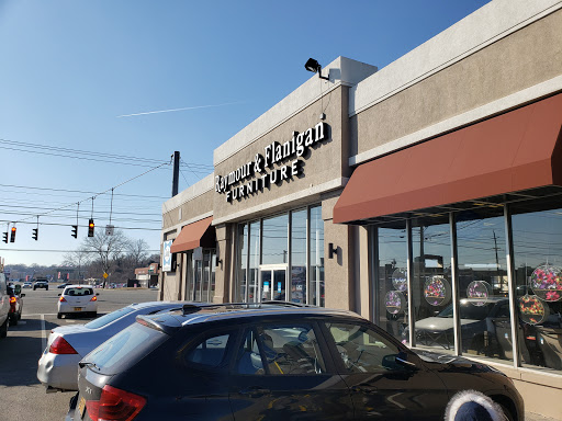 Furniture Store «Raymour & Flanigan Furniture and Mattress Store», reviews and photos, 1645 Broadhollow Rd, Farmingdale, NY 11735, USA