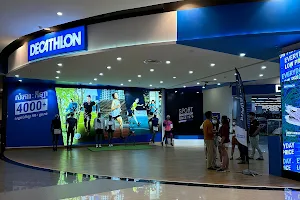 Decathlon - Aeon 2 image