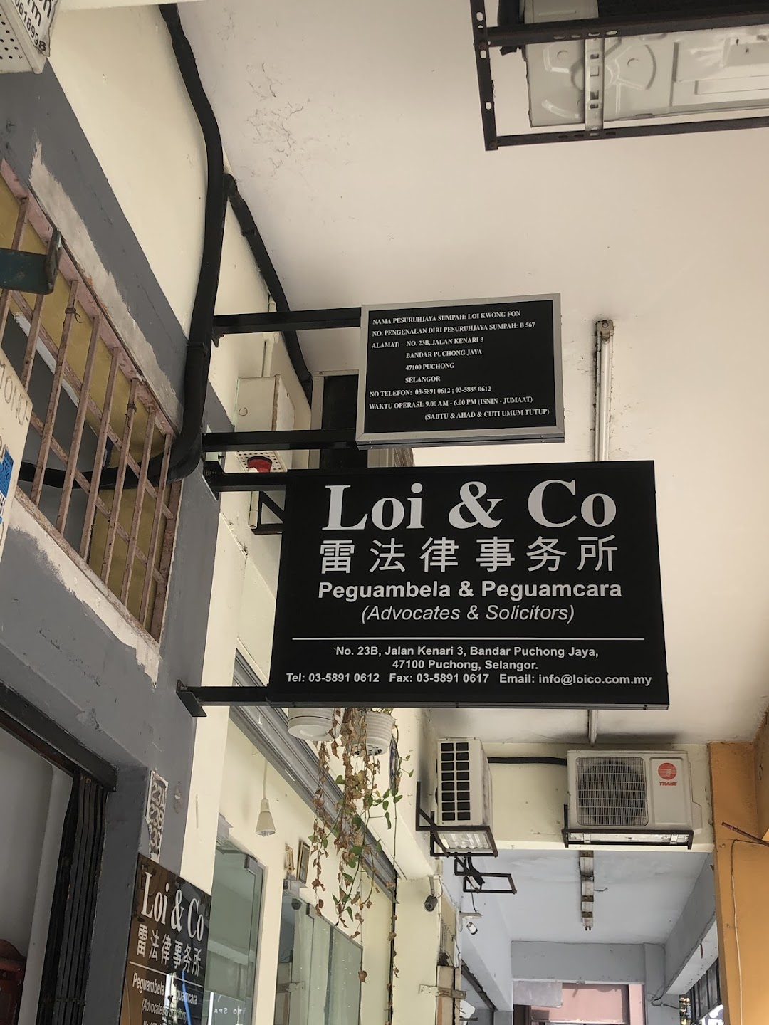 Loi & Co.