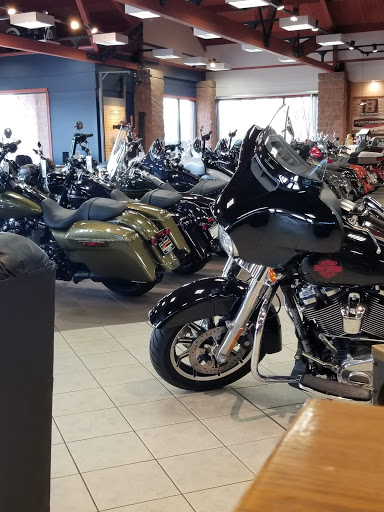 Harley-Davidson Dealer «LaCrosse Area Harley-Davidson», reviews and photos, 1116 Oak Forest Dr, Onalaska, WI 54650, USA