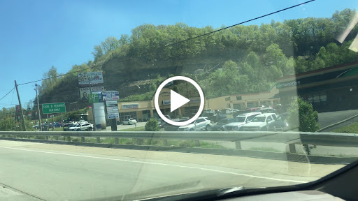 Used Car Dealer «Clutts Auto Sales Inc», reviews and photos, 120 Fitz Gilbert Rd, Hazard, KY 41701, USA