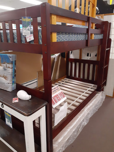 Furniture Wholesaler «The Original Discount Furniture», reviews and photos, 2822 US-1, Fort Pierce, FL 34982, USA