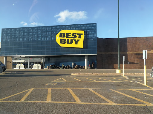 Electronics Store «Best Buy», reviews and photos, 1643 County Road B2 W, St Paul, MN 55113, USA