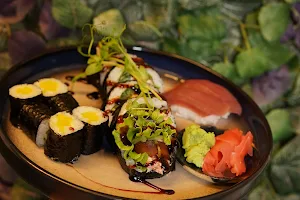 Himitsu Sushi image