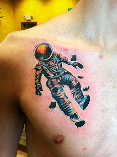 Tattoo Shop «Scratch The Surface Tattoo», reviews and photos, 6550 International Dr #111, Orlando, FL 32819, USA