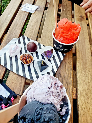 Dessert Restaurant «Chocollazo», reviews and photos, 4013 Broadway St, San Antonio, TX 78209, USA