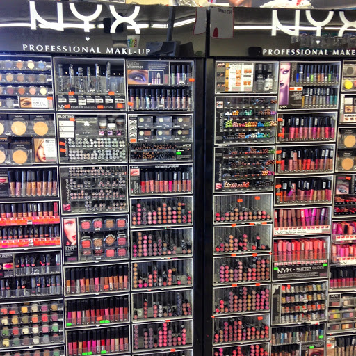 Discount Store «90 Cent & Up Discount Store», reviews and photos, 11550 California Route 2, Los Angeles, CA 90025, USA