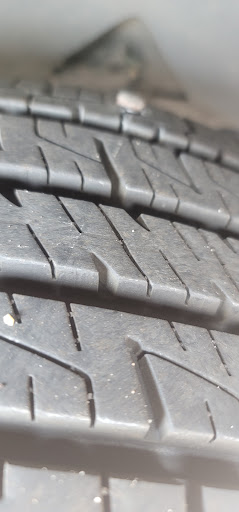 Tire Shop «Discount Tire», reviews and photos, 6392 S Central St, Aurora, CO 80016, USA