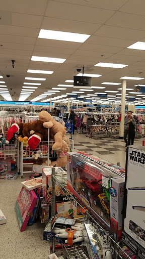 Clothing Store «Ross Dress for Less», reviews and photos, 2365 S Hwy 27, Clermont, FL 34711, USA