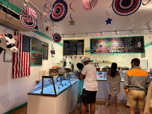 Ice Cream Shop «Vineyard Scoops», reviews and photos, 56 Main St, Edgartown, MA 02539, USA