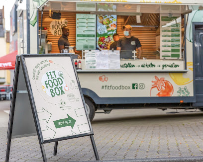 fit food box Foodtruck in Kassel-Waldau vor Expres - Antonius-Raab-Straße 19, 34123 Kassel, Germany