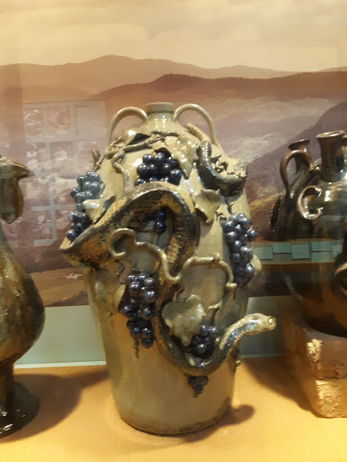 Pottery Store «Folk Pottery Museum of Northeast Georgia», reviews and photos, 283 GA-255, Sautee Nacoochee, GA 30571, USA