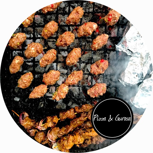 Pizza & Gurasa, 10 Lugard Avenue, By Race Course Rd, Nassarawa, Kano, Nigeria, Barbecue Restaurant, state Kano