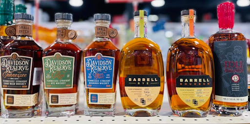 Liquor Store «Liquor & Tobacco Depot», reviews and photos, 570 N Schmale Rd, Carol Stream, IL 60188, USA