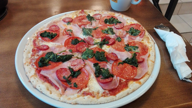 KM Pizza - Pizzeria