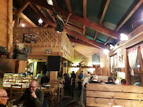 Atmosphère du Restaurant Auberge de la Terche à Saint-Jean-d'Aulps - n°2