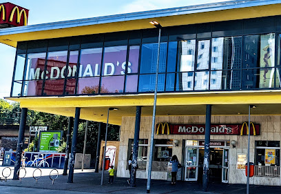 McDonald,s - Kurt-Schumacher-Platz 1, 44787 Bochum, Germany